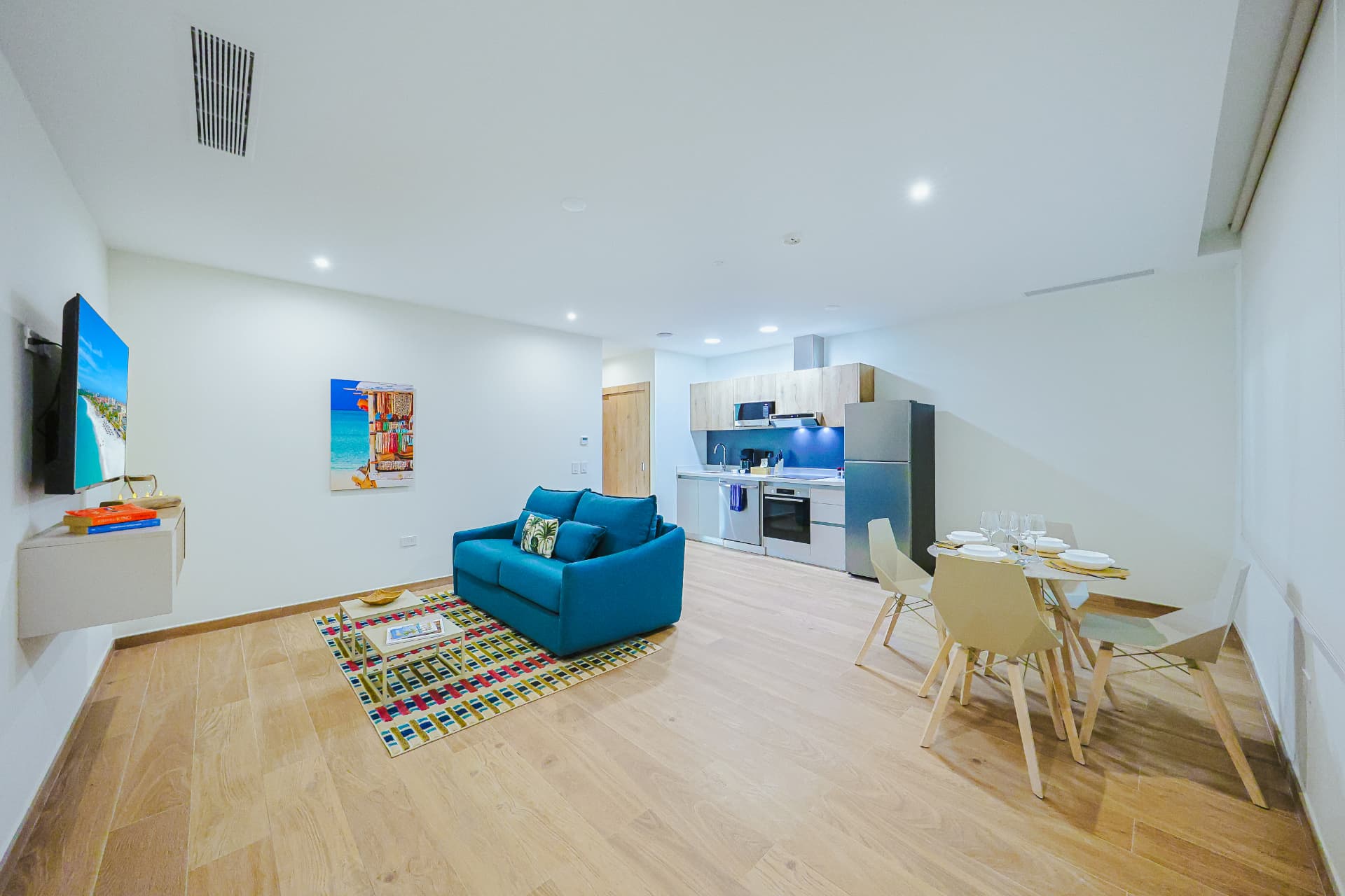 Suite-Breezy Palm 208